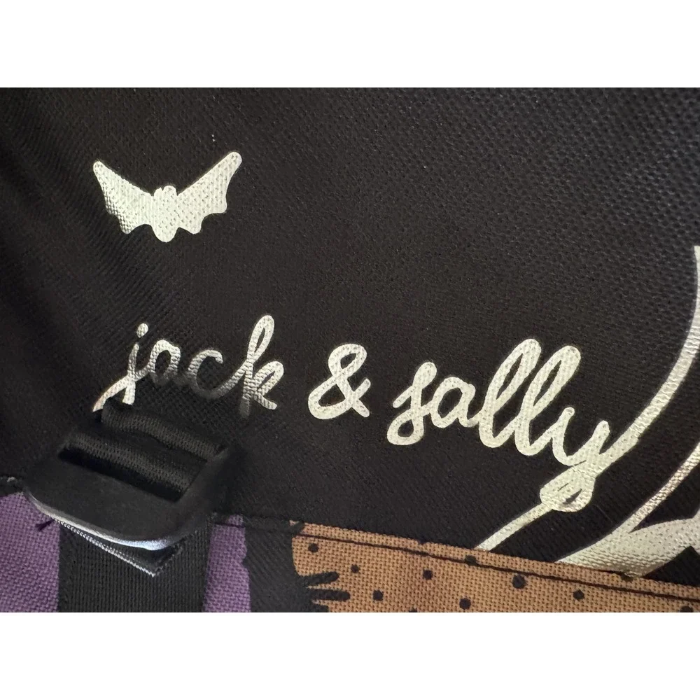 Disney‎ The Nightmare Before Christmas Jack and Sally Unisex 18